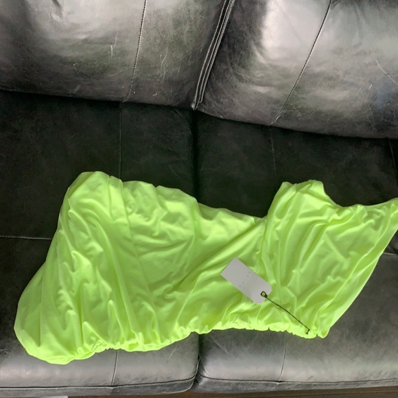 NEON GREEN ONE ARM DRESS - Picture 4 of 4